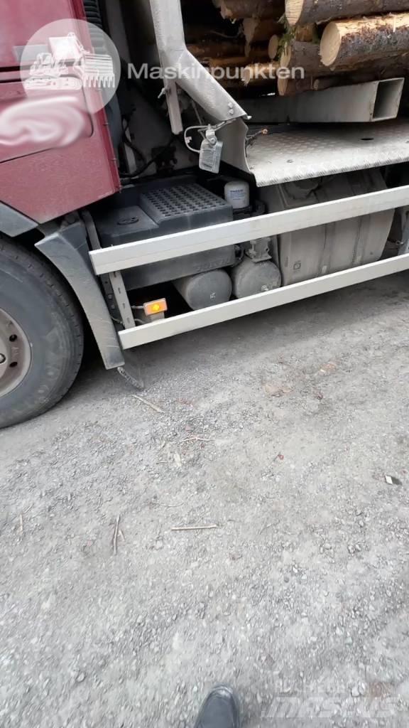 Volvo FH 16 650 شاحنات أشجار