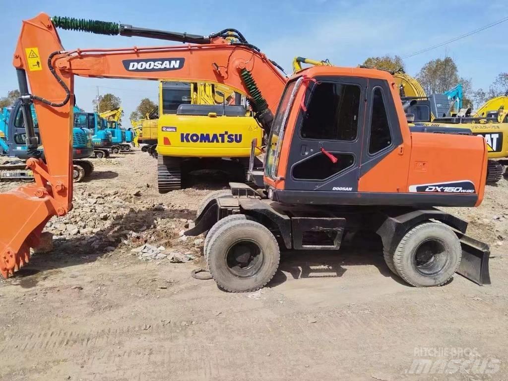 Doosan DX150 حفارات زحافة
