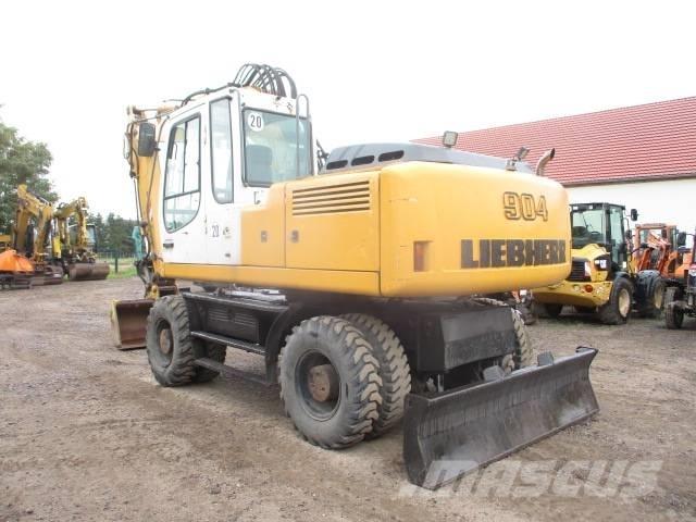 Liebherr A 904 C حفارات بعجل