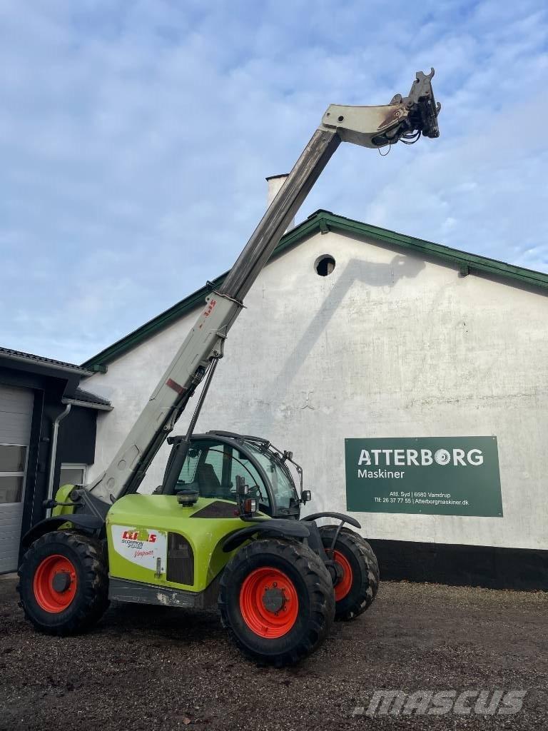 CLAAS Scorpion 7045 معدات مناولة لأغراض الزراعة