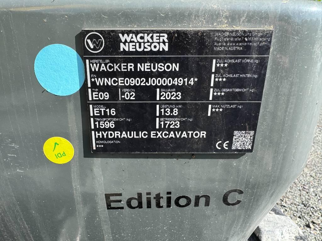 Wacker Neuson ET16 حفارات زحافة