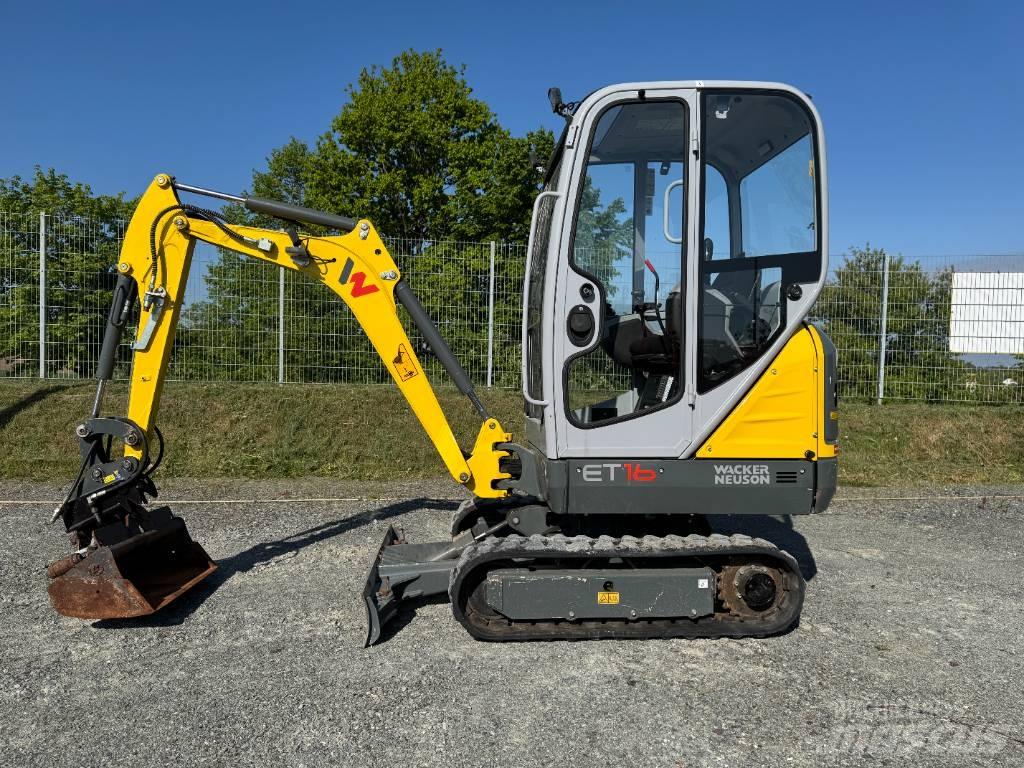 Wacker Neuson ET16 حفارات زحافة