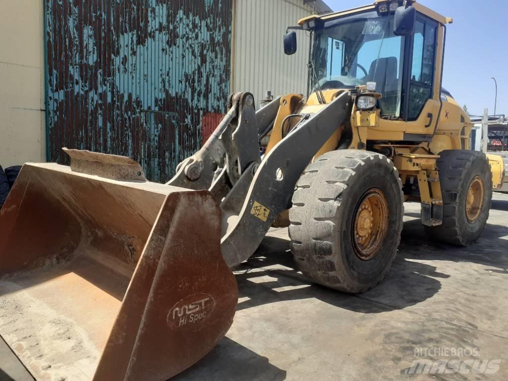 Volvo L 70 H لوادر بعجل