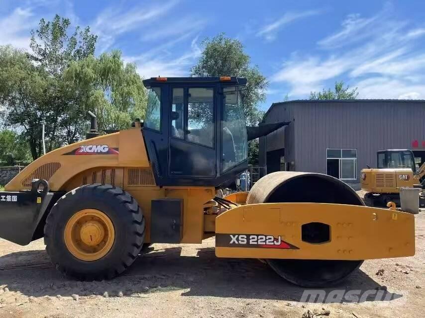 XCMG XS 223 J مداحل أحادية الأسطوانة