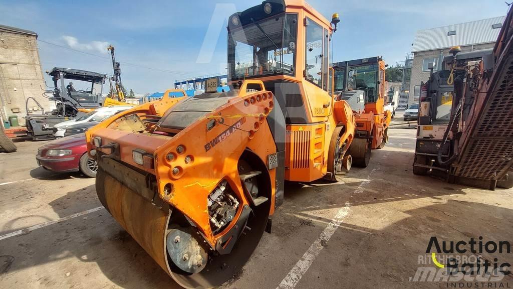 Bomag BW 154 AD-4 مداحل متنوعة