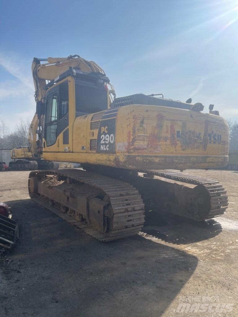 Komatsu PC 290 NLC-8 حفارات زحافة