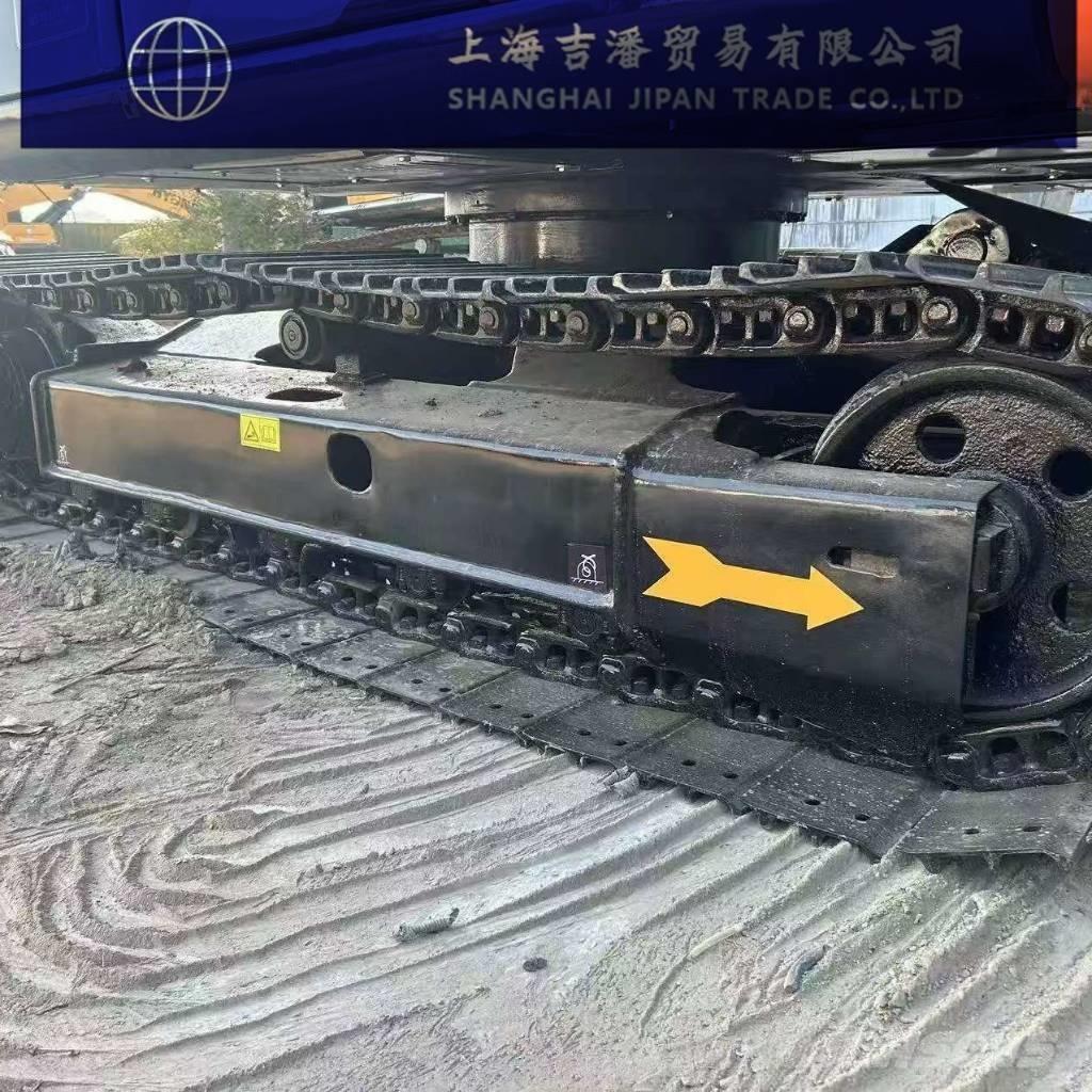 Hitachi ZX 70 حفارات وسط 7 طن - 12 طن