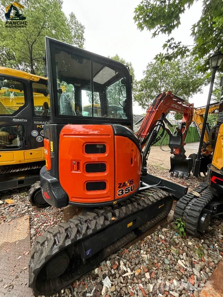Hitachi U35 حفارات صغيرة أقل من 7 طن (حفارات صغيرة)