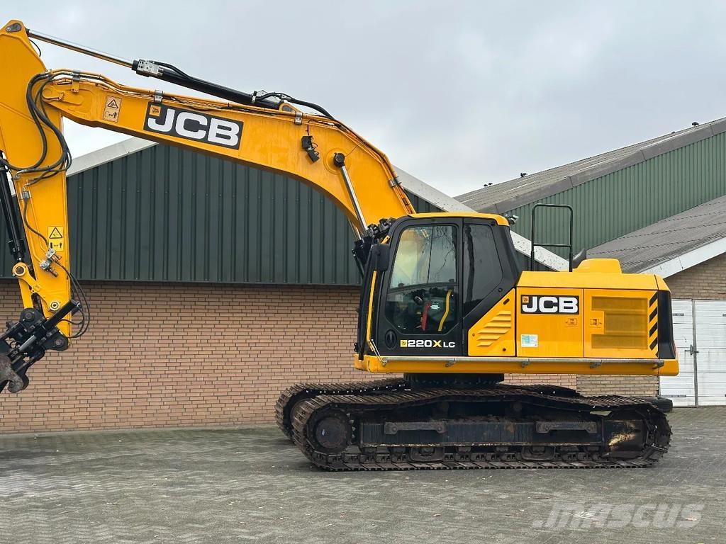 JCB 220X LC حفارات زحافة