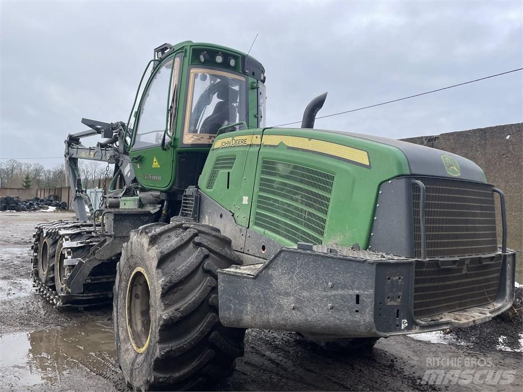 John Deere 1070G حصادات