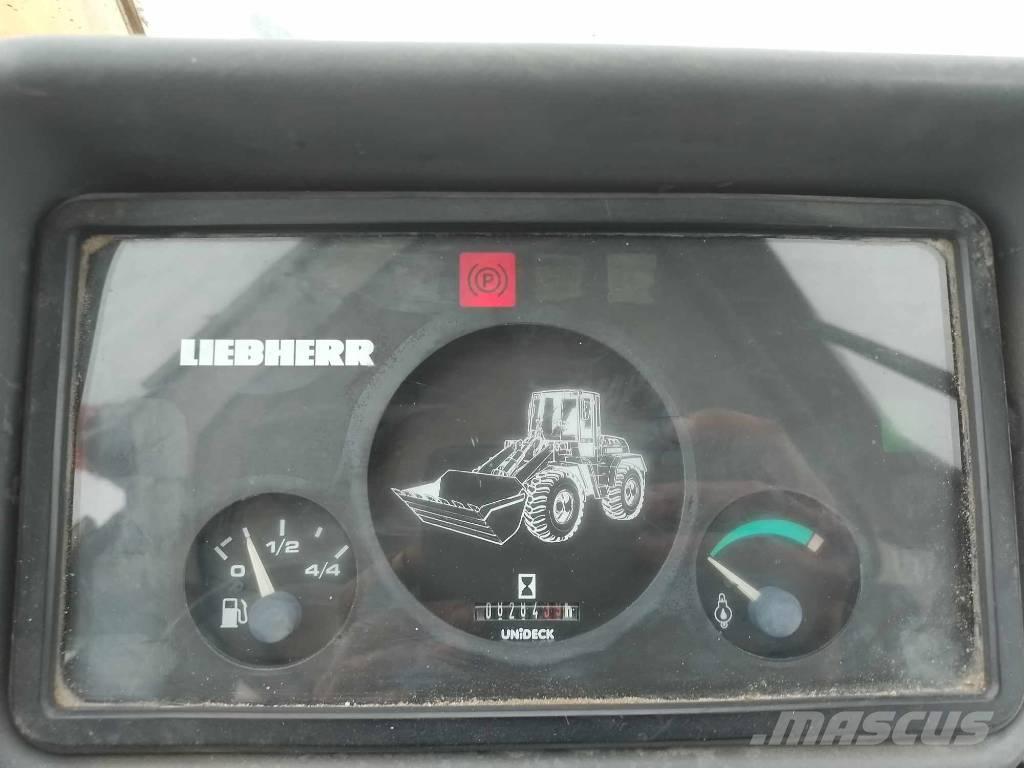 Liebherr L506 لوادر بعجل