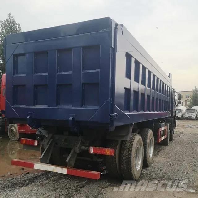 Howo 375 8x4 شاحنات قلابة