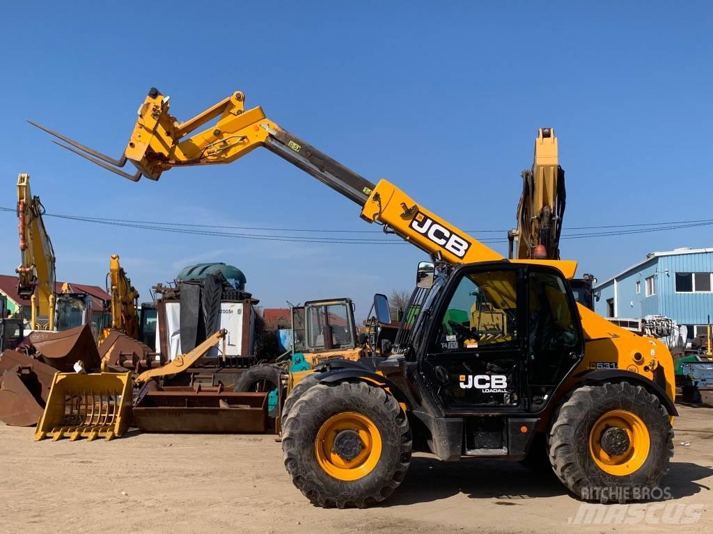 JCB 531-70 معدات مناولة لأغراض الزراعة