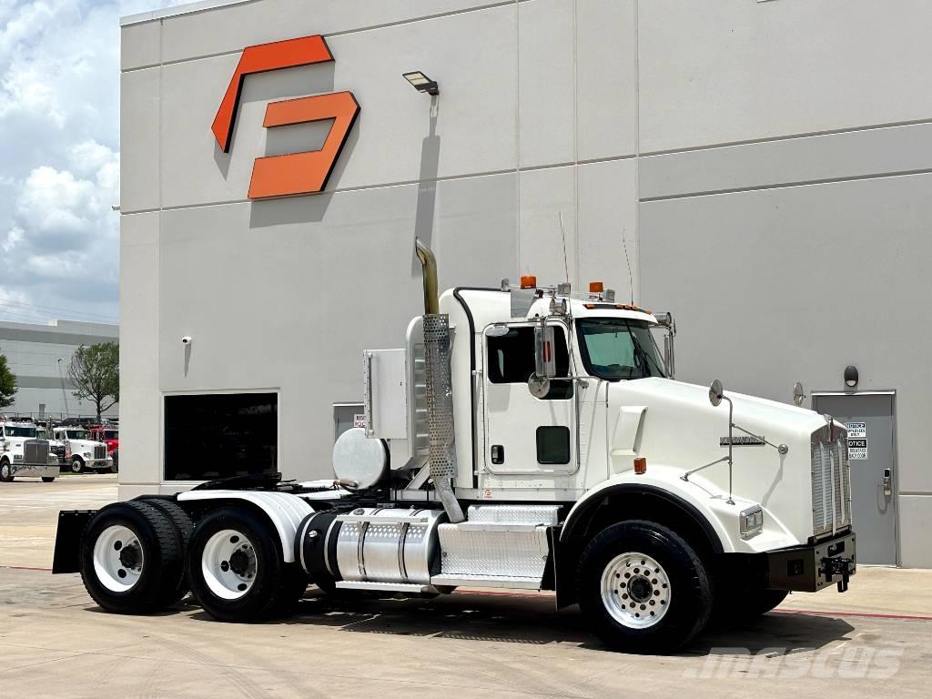 Kenworth T 800 وحدات الجر