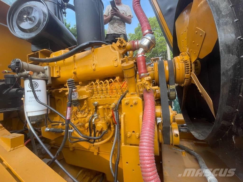 CAT 950 GC لوادر بعجل