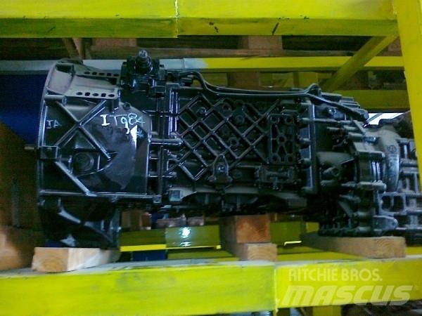 ZF 16 S 151 IT علب تروس