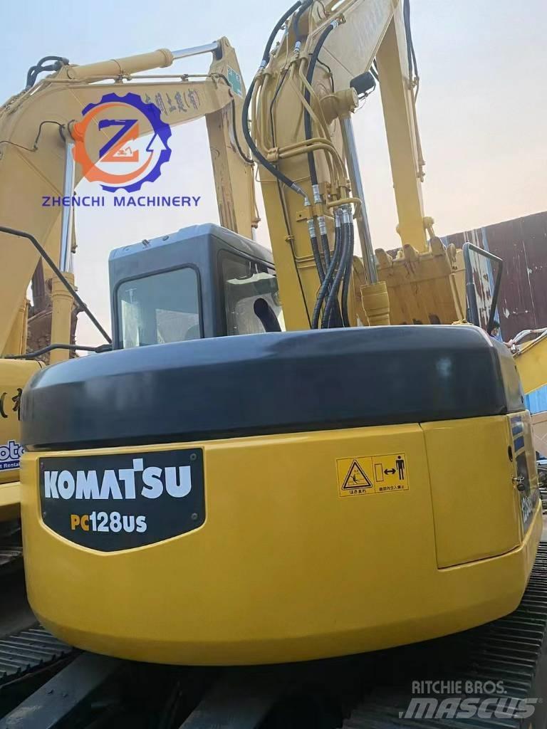 Komatsu PC 128 US حفارات زحافة