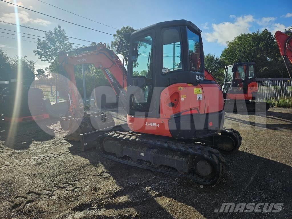 Kubota U 48-4 حفارات صغيرة أقل من 7 طن (حفارات صغيرة)