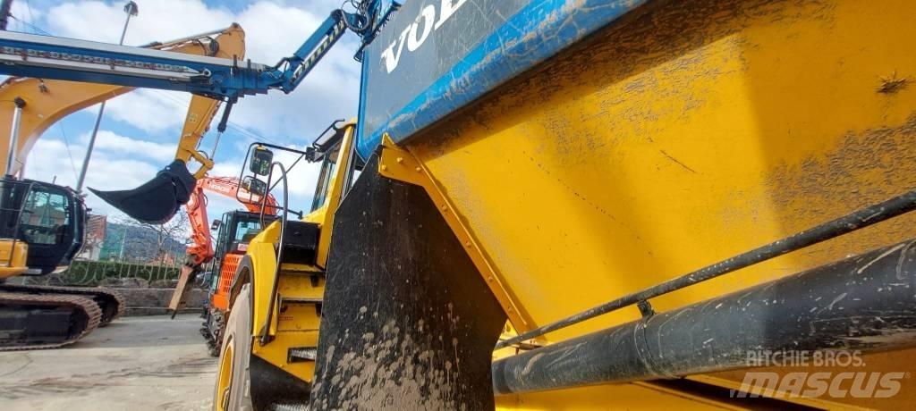 Volvo A 25 F ساحبات مفصلية