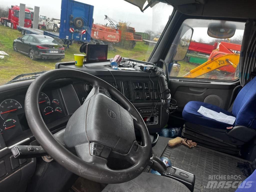 Volvo FH 12 460 شاحنات ذات هيكل صندوقي