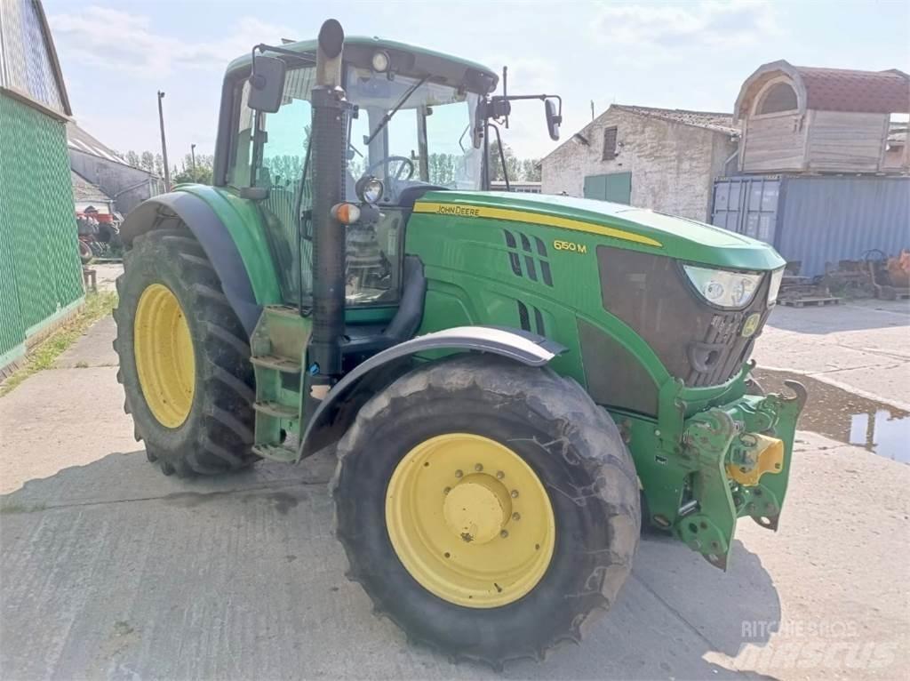 John Deere 6150M الجرارات