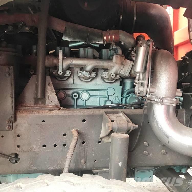 Howo 371 6x4 شاحنات قلابة