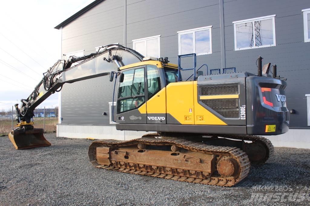 Volvo EC 300 EL حفارات زحافة
