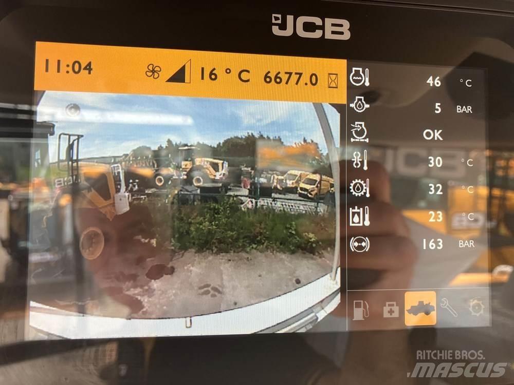 JCB 437 لوادر بعجل