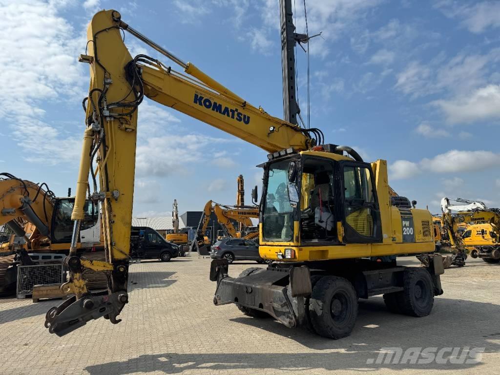 Komatsu PW 200-7 حفارات بعجل