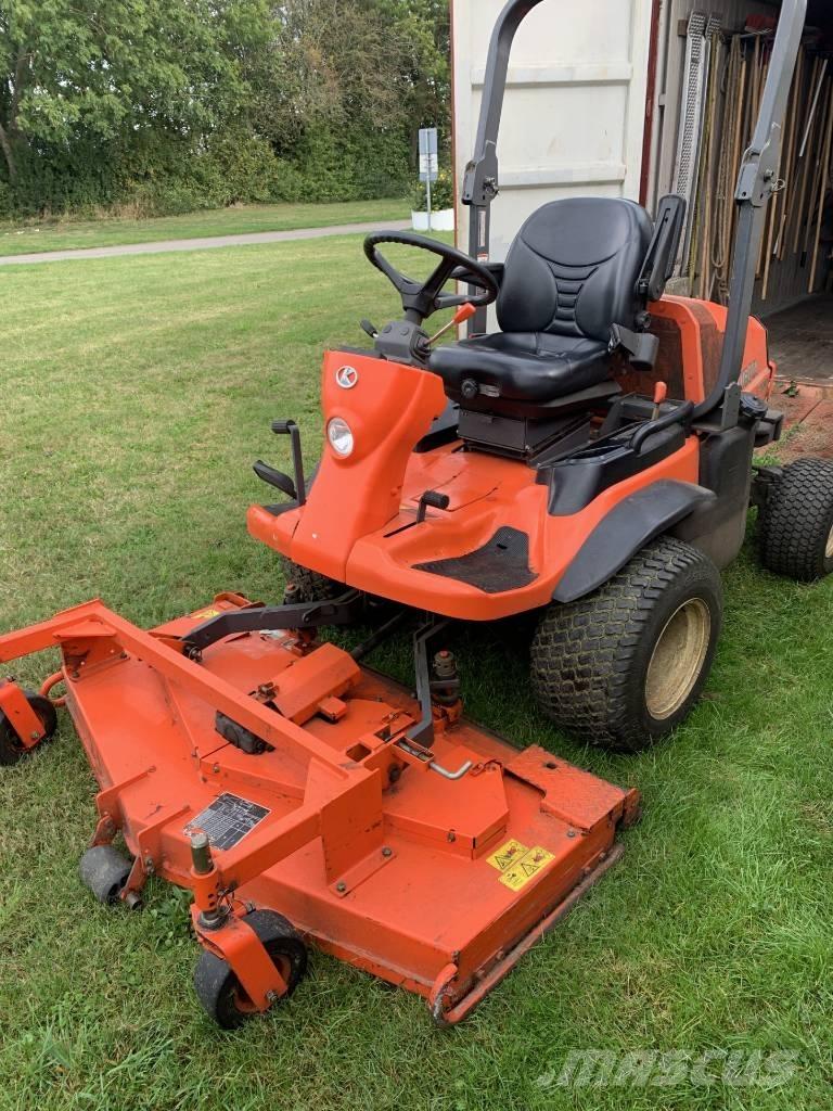 Kubota F2880 ركوب الحشائش