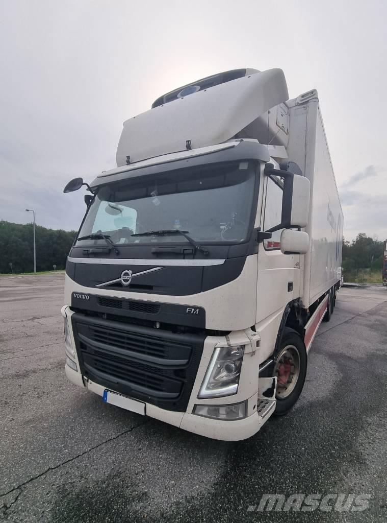 Volvo FM 460 -2015 شاحنات بدرجة حرارة قابلة للضبط