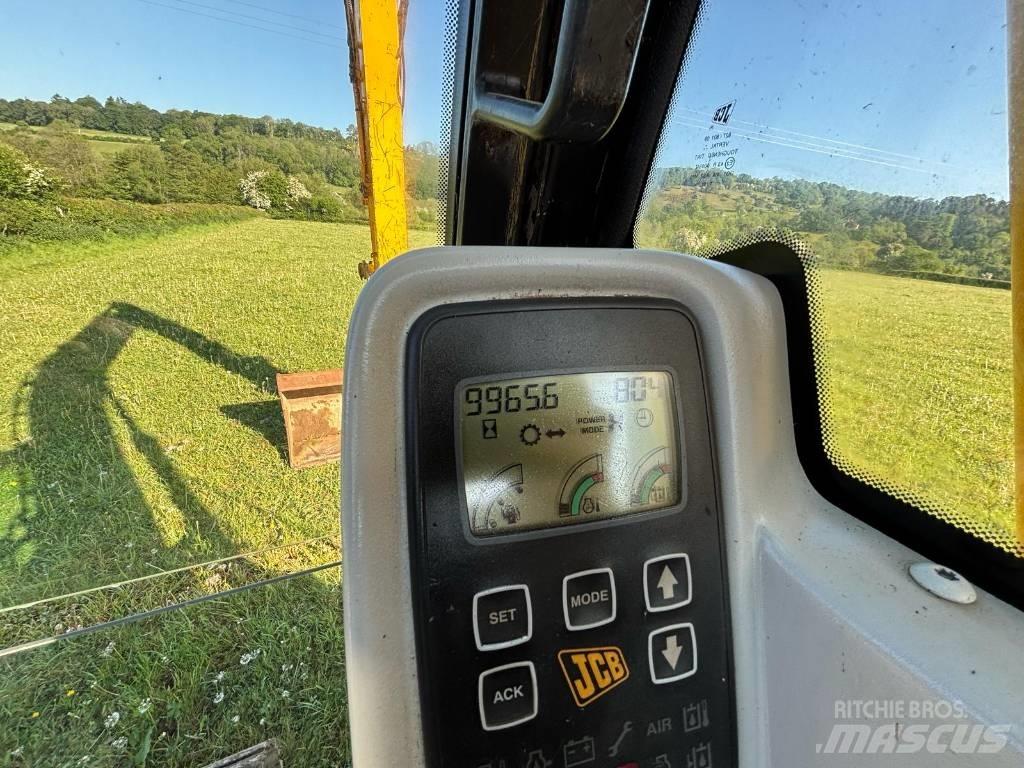 JCB JS 160 حفارات زحافة