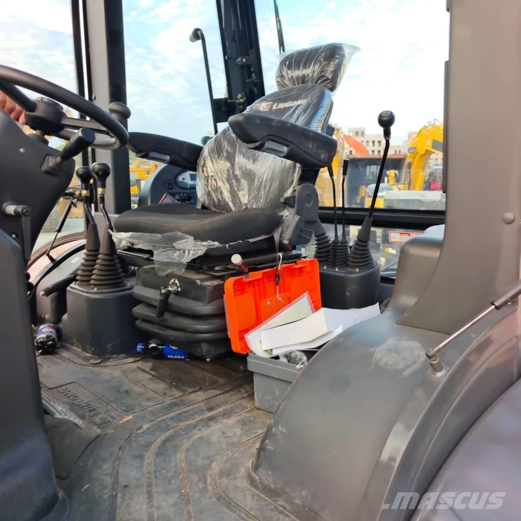 LiuGong CLG 777 A لوادر ذات جرافات عكسية