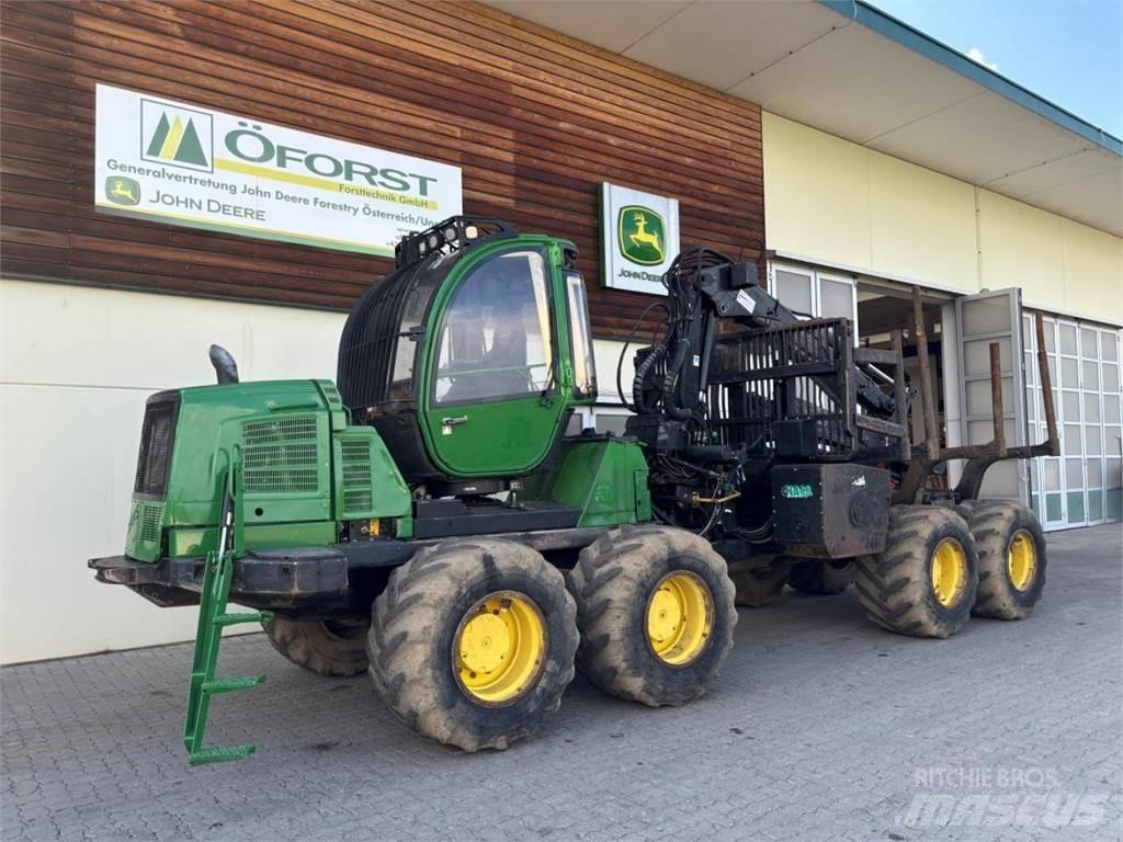 John Deere 1510 E شاحنات