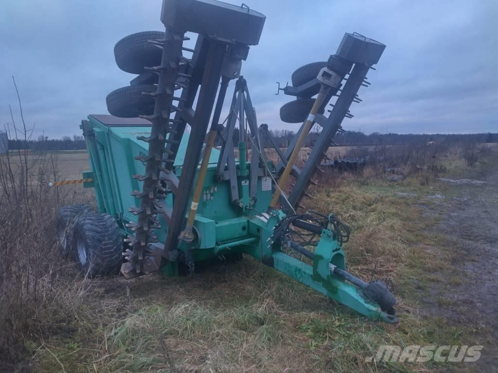 Kivi-Pekka 6 أَدَاةٌ لِجمع الحجارة