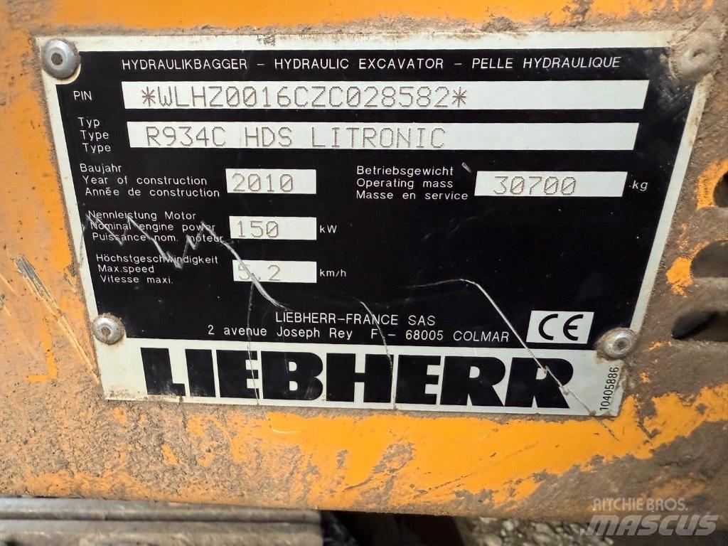 Liebherr R 934 C حفارات زحافة