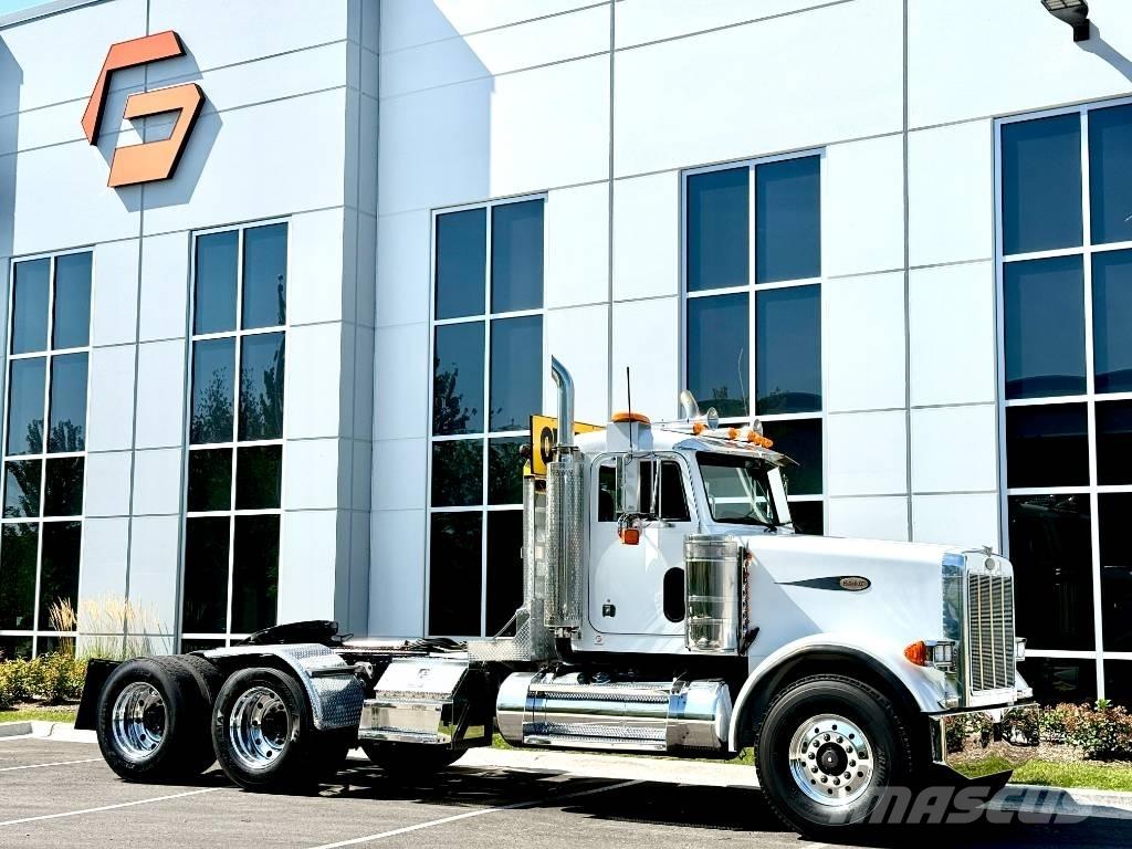 Peterbilt 378 وحدات الجر
