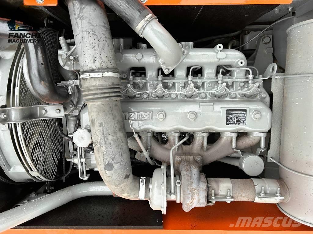 Hitachi ZX200 حفارات وسط 7 طن - 12 طن