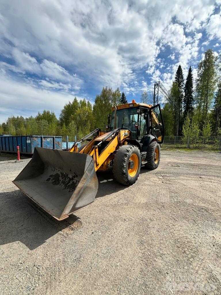 JCB 4 CX لوادر ذات جرافات عكسية