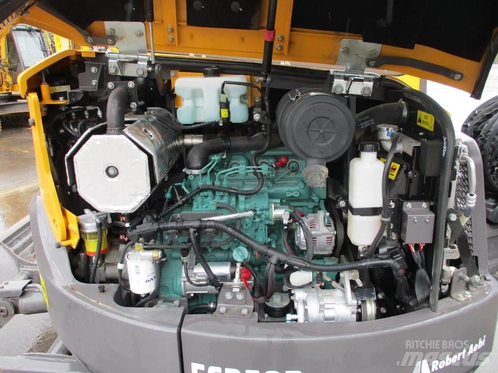 Volvo ECR 58 D حفارات صغيرة أقل من 7 طن (حفارات صغيرة)