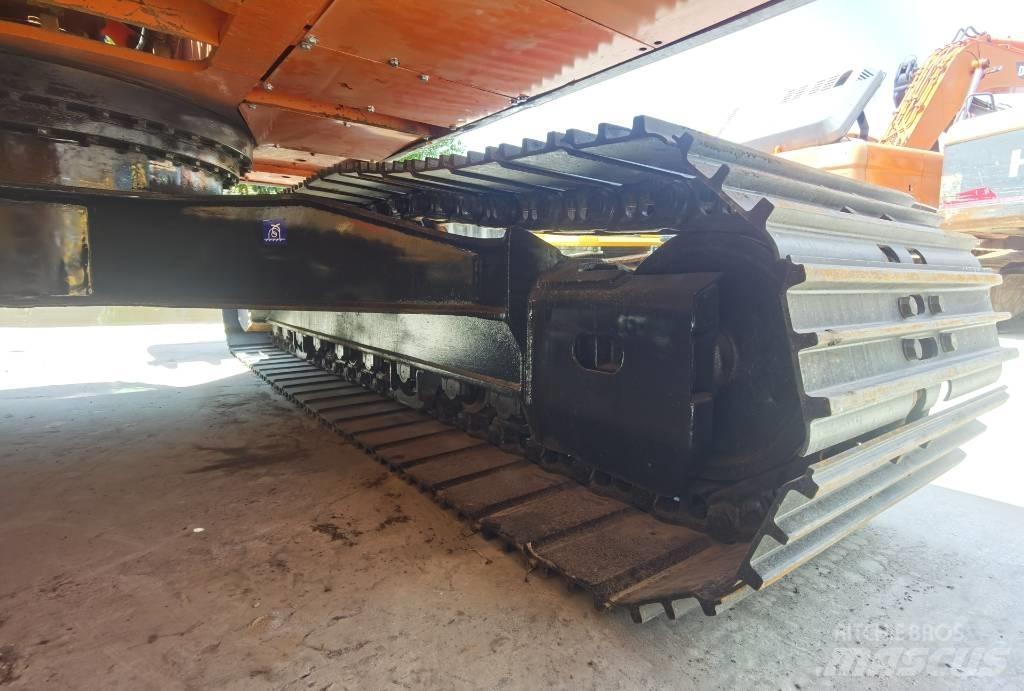 Doosan DX 225 LC حفارات زحافة
