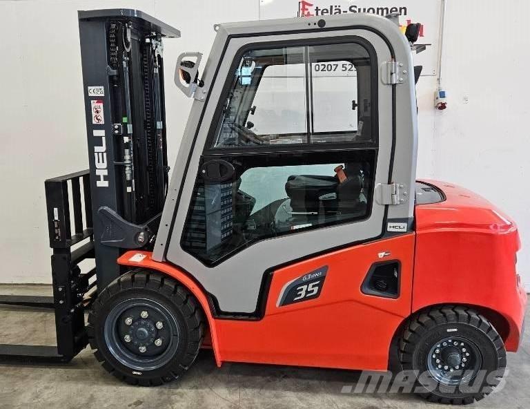 Heli CPCD 35 DIESEL شاحنات الديزل