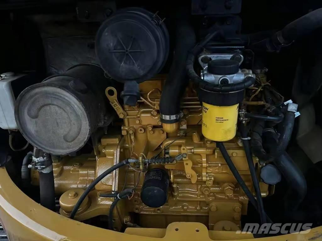 CAT 304 CR حفارات صغيرة أقل من 7 طن (حفارات صغيرة)
