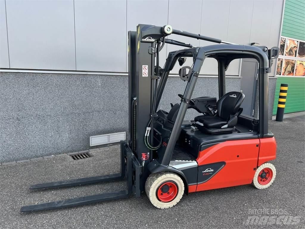 Linde E20PL-02 شاحنات ذات رافعات شوكية تعمل بالكهرباء
