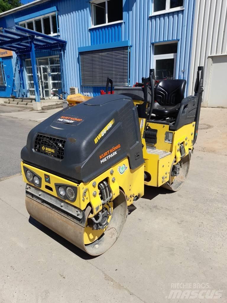 Bomag BW 80 AD-5 مداحل ثنائية الاسطوانة