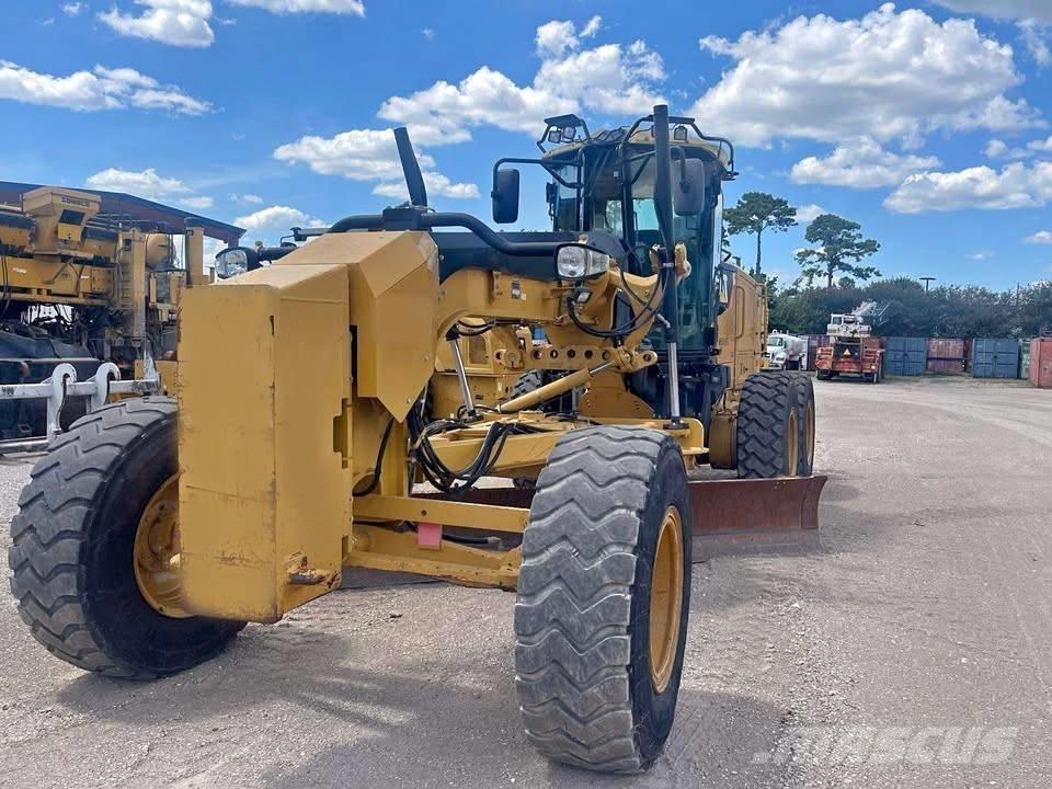 CAT 140 M 2 معدات تمهيد الطرق