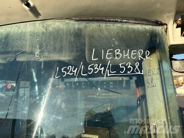 Liebherr L 538 CAB كابينة والداخلية