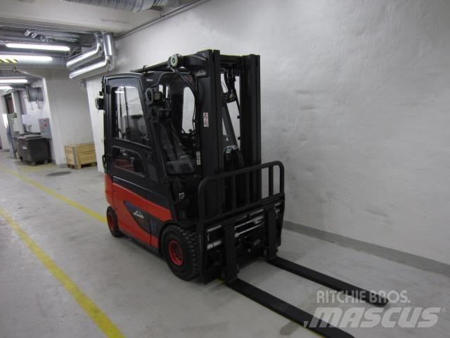 Linde E 25 شاحنات ذات رافعات شوكية تعمل بالكهرباء