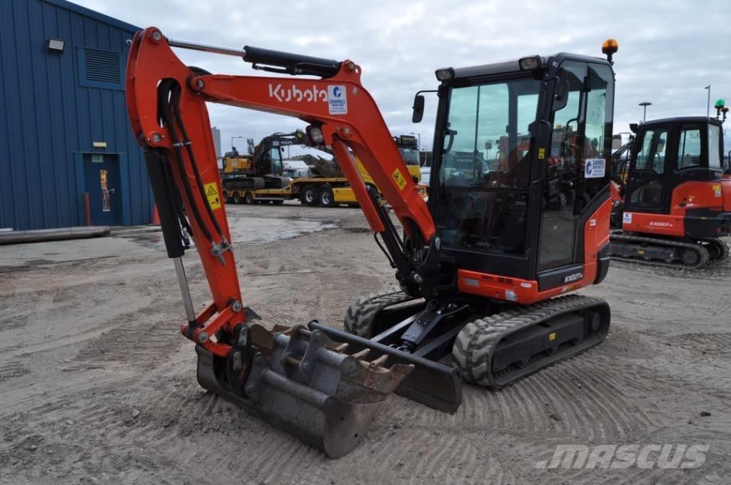 Kubota KX 027-4 حفارات صغيرة أقل من 7 طن (حفارات صغيرة)