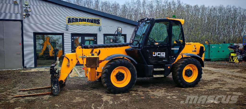 JCB 540-140 مناولات متداخلة